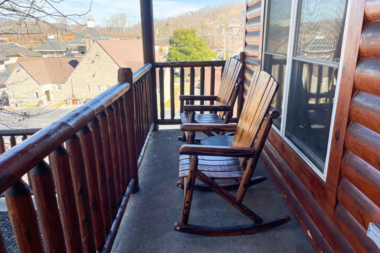 Black Bear Hideaway Cabin Gatlinburg Exteriér fotografie